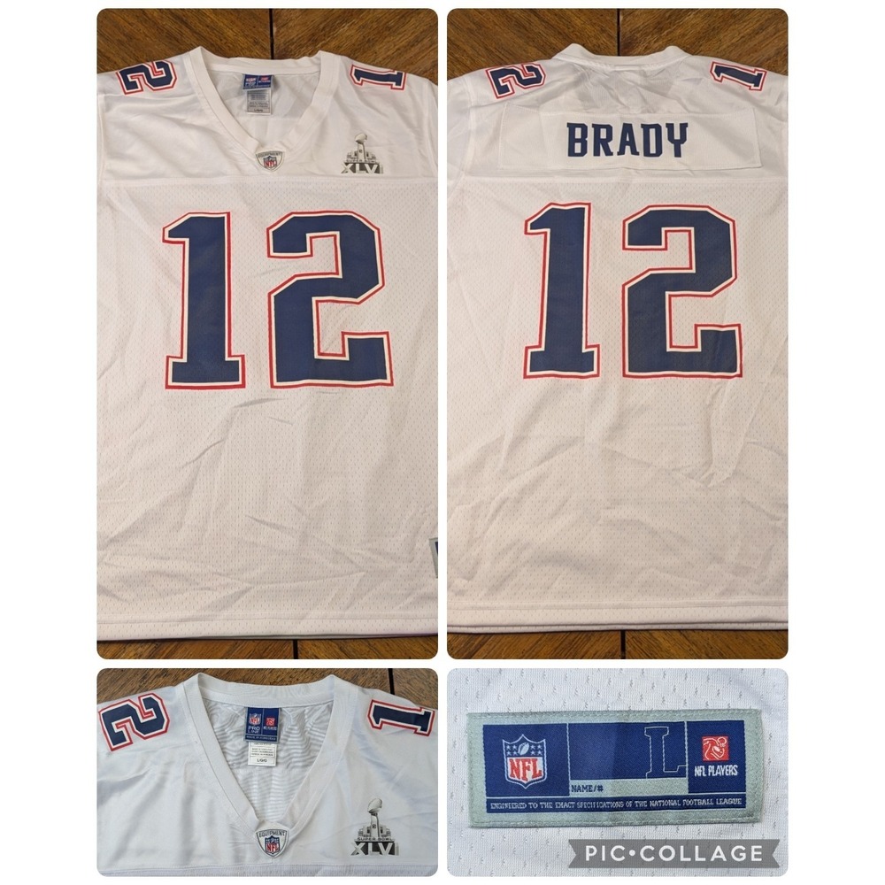 Pro Line NFL New England Patriots Brady # 12 Football Jersey Size Large